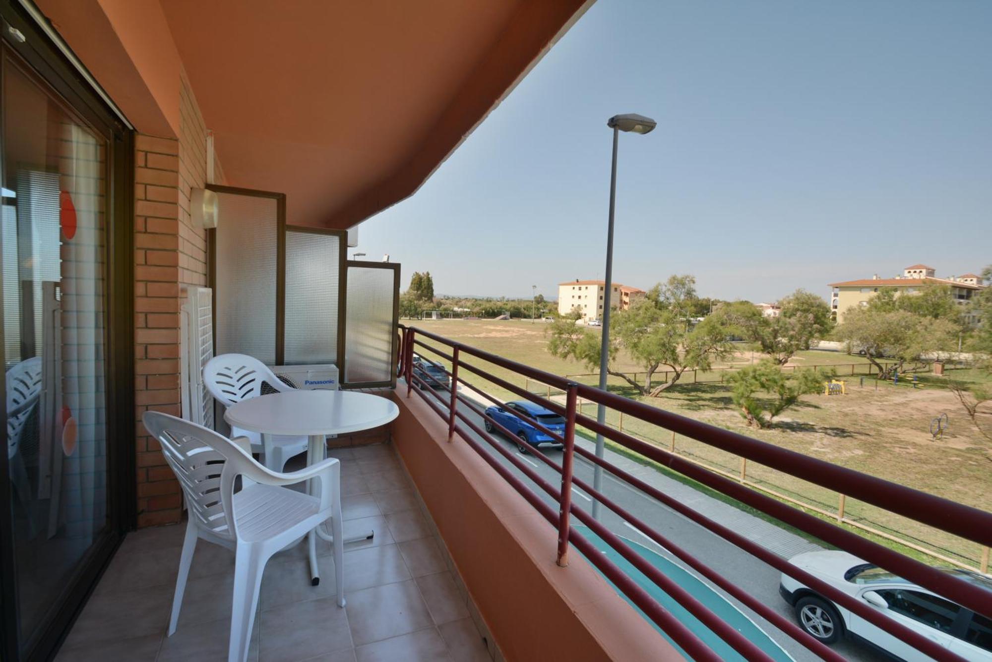 Apartamentos familiares Sa Gavina Gaudí L'Estartit Quarto foto