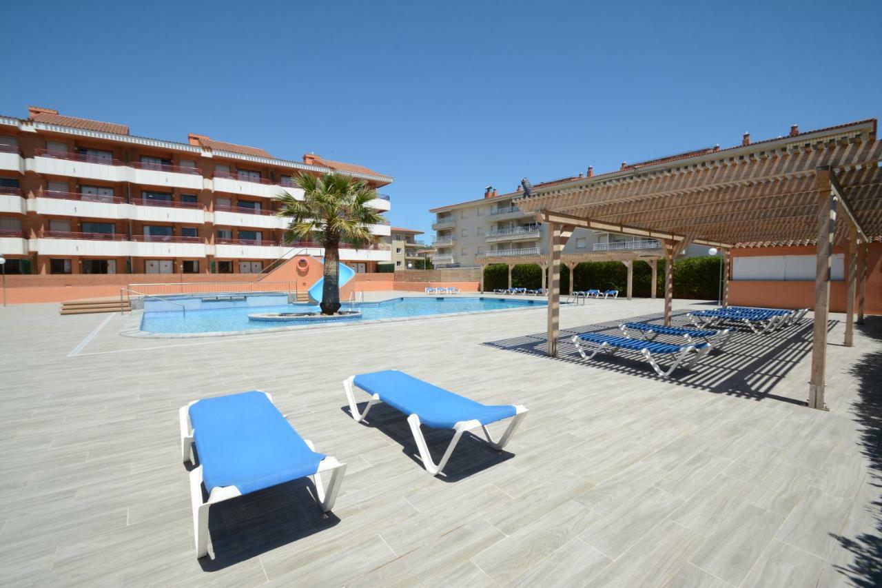 Apartamentos familiares Sa Gavina Gaudí L'Estartit Exterior foto